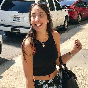 Meet your Posher, Isabella